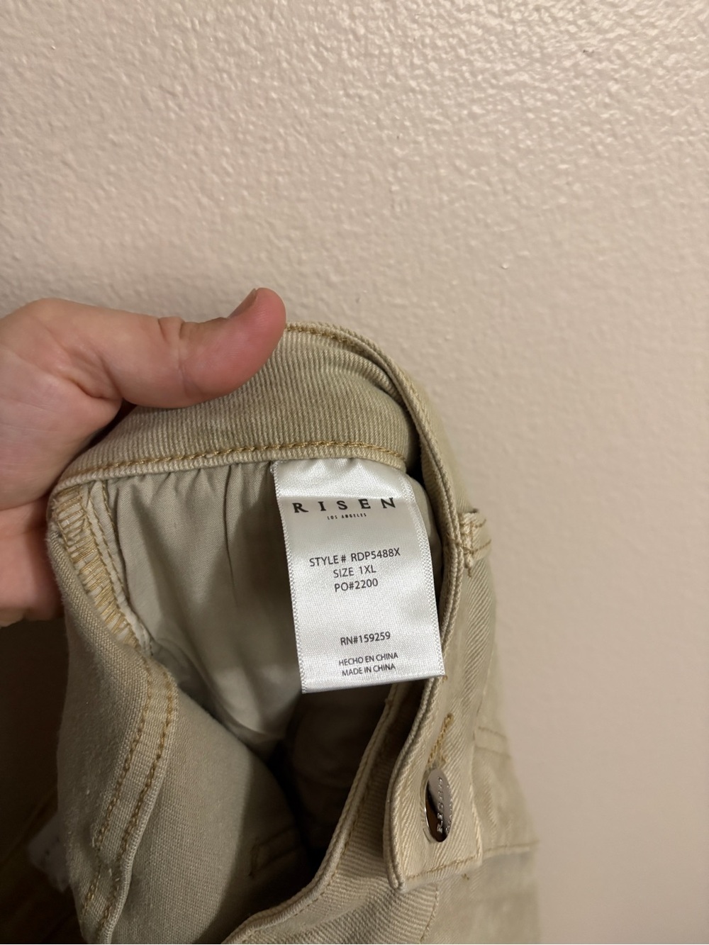 NEW RISEN Boutique Women’s High Rise Tan Khaki Cargo Jean Pants Wide Leg 1X - Picture 7 of 8